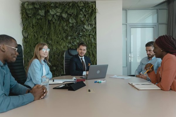 How Is 5G Technology Transforming UK Communications?