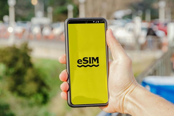 Comparison of the best esim options for traveling in Turkey